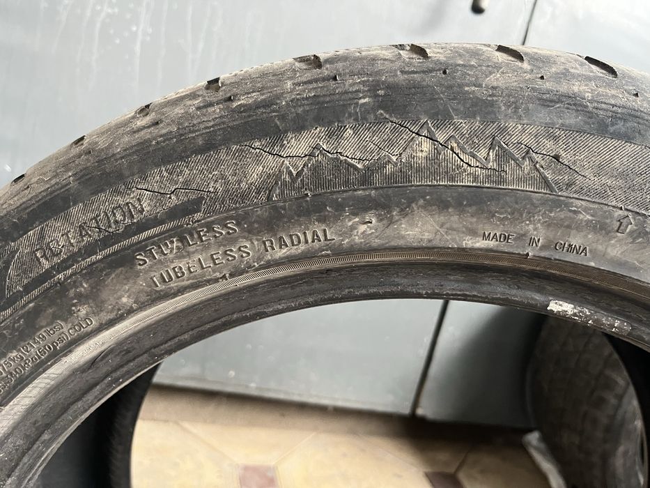 Шины 255/50 R19 .