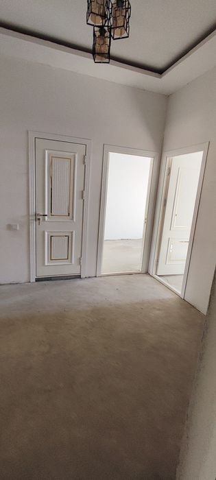 Sergeli Choshtepa Navroʻz koʻcha  3 xonali 69m²  2 etajda novostroyka