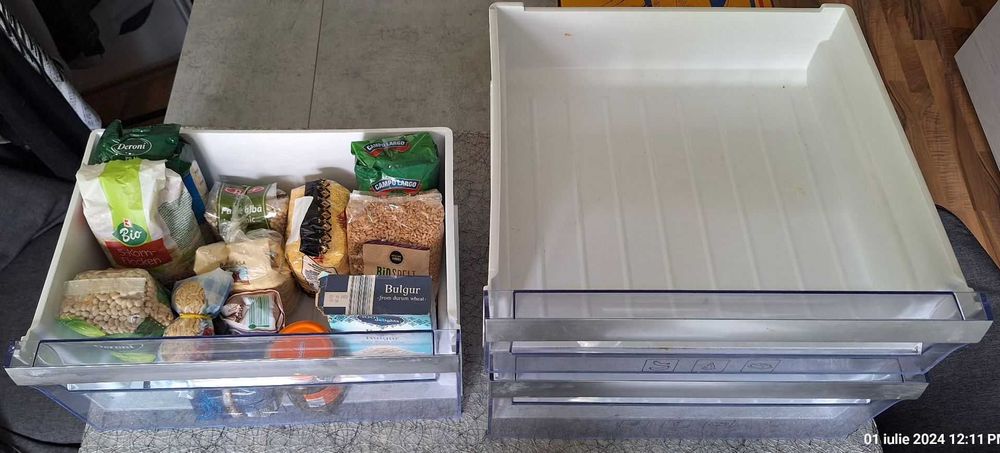 Rafturi, uși, placă de bază, sertare frigider (GN163122X)