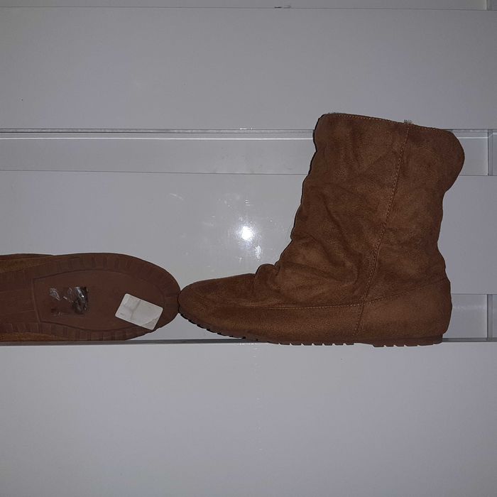 Cizme maro joase piele intoarsă imblănite