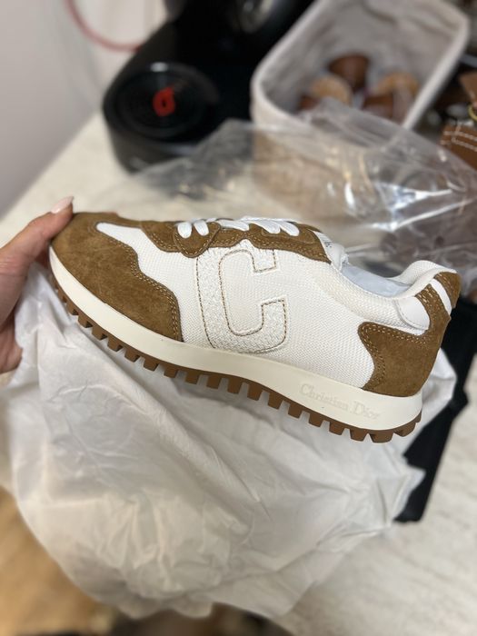 Чисто нови обувки и кецове C*ha*n*e*l, H*e*-*m*e*s