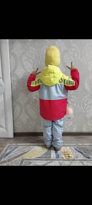 Продам костюм Batik