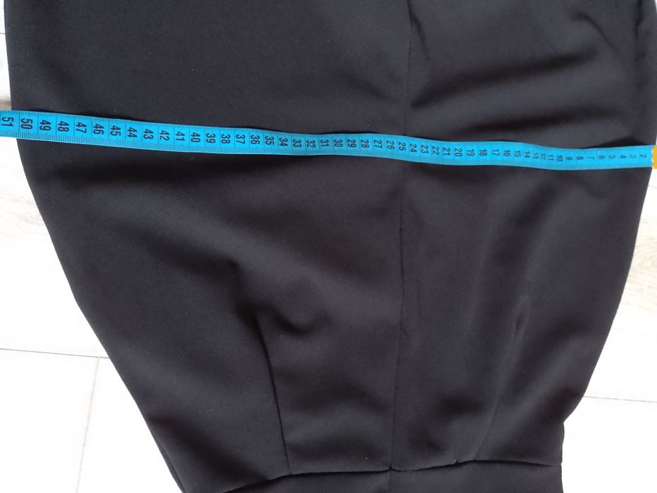 Salopetă elegantă pentru diferite ocazii