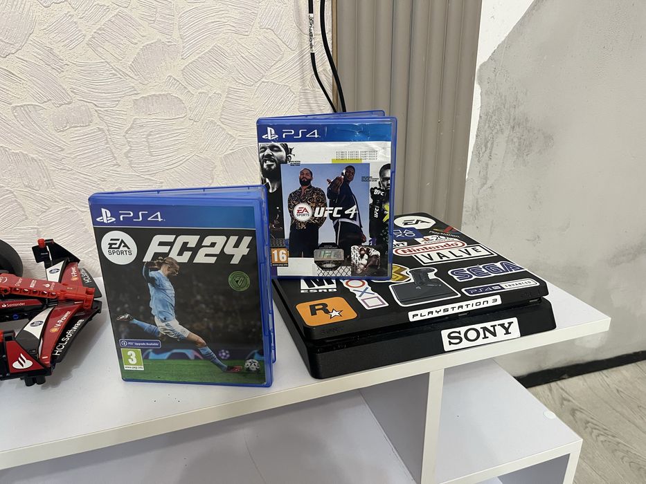Play Station 4 slim 1tb