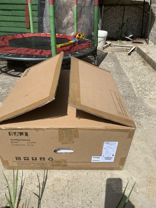 Мрежов 8KW монофазен инвертор R5-8K-S2-15 на 5месеца работа в гаранция