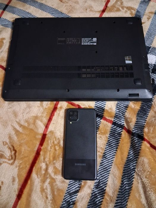 Телефон самсунг +ноутбук