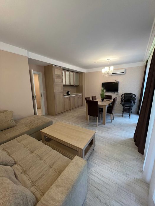 Дава се под наем Тристаен апартамент в к.к. Слънчев бряг - 90 кв.м за 816 € - Снимка #13