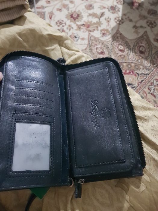 Продам портмоне  чистая кожа