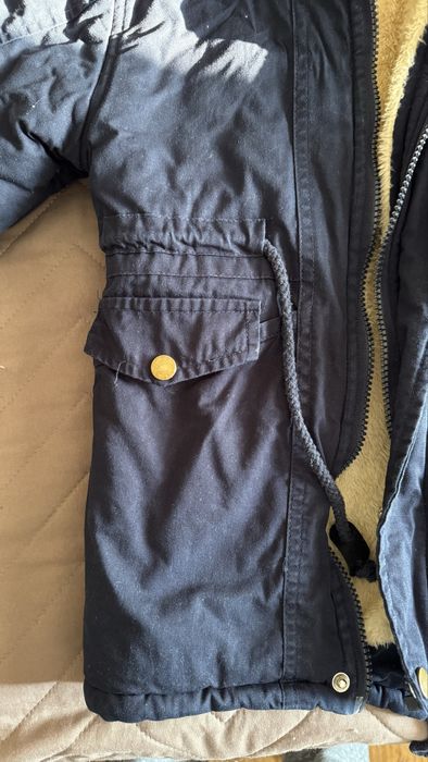 Зимняя куртка на 5-6 лет