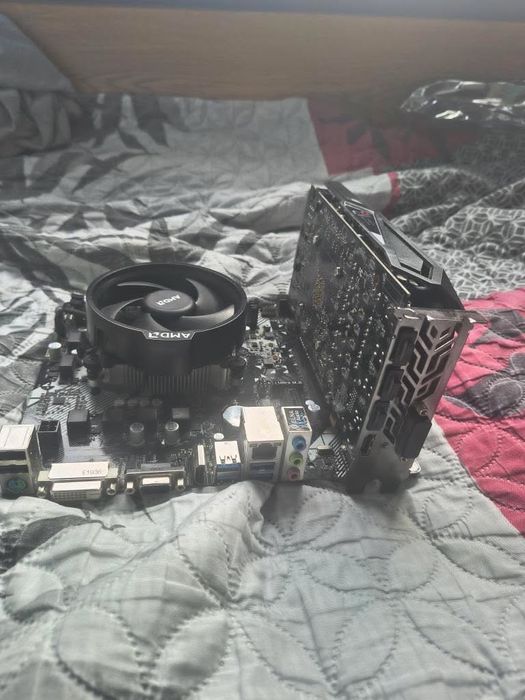 Ryzen 5 1600 (3.2 GHz); Radeon RX580 8Gb OC; ASRock A320M-HDC R4.0