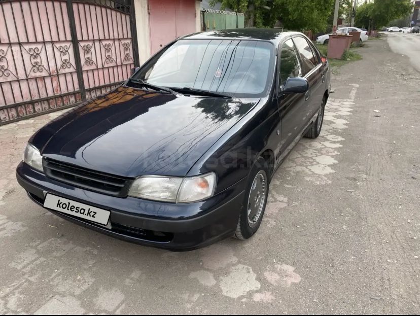 Продается тайота карина е