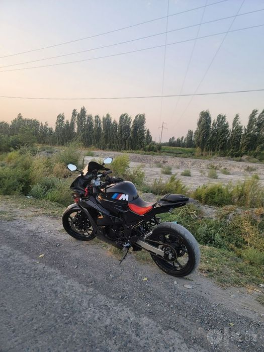 Moto sotiladi bmw