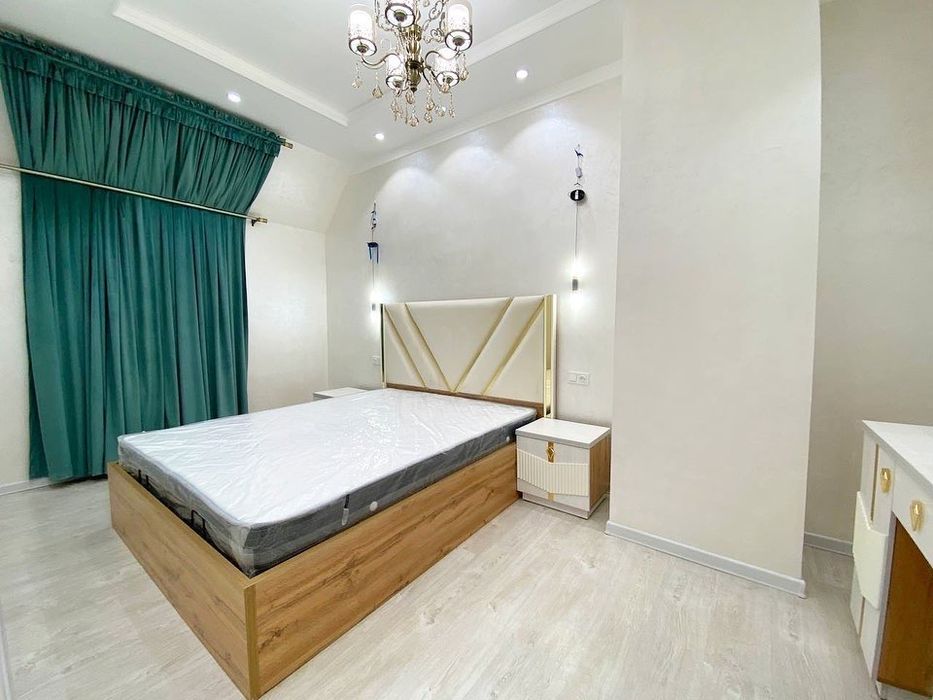 Паркентский-Новостройка! Сдается Дуплекс в центре города!