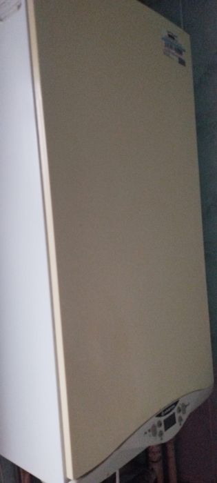 Centrala gaz Ariston