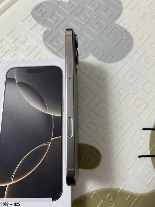 Продам iPhone 16 Pro Max 256gb