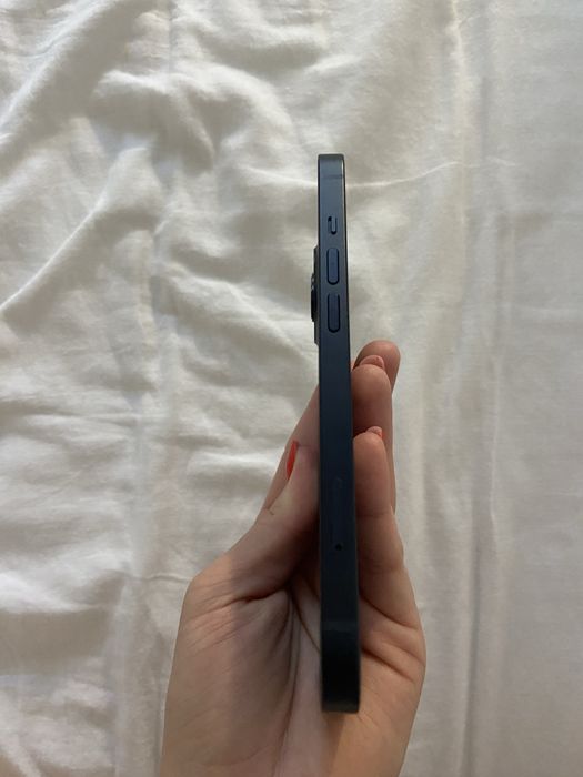 Vand Iphone 13 Nou