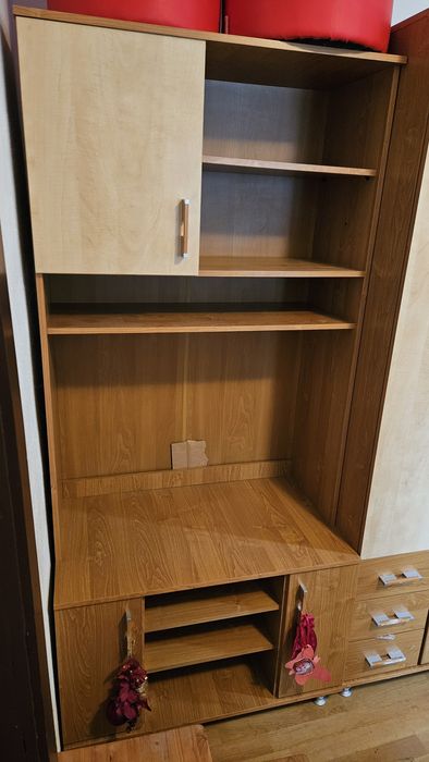 Vând mobilă în stare bună