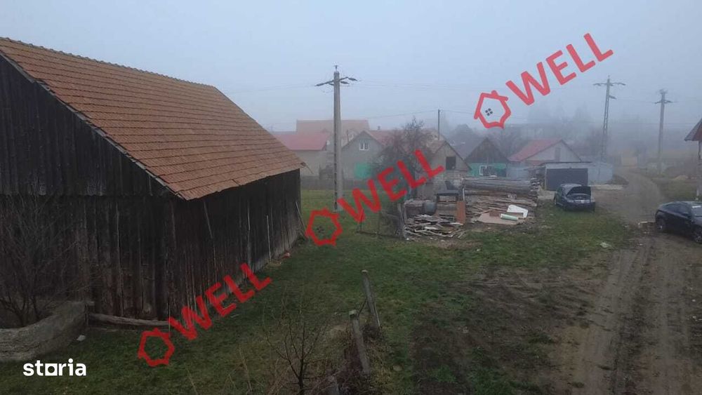 Șură și teren intravilan de vânzare în Chichiș!