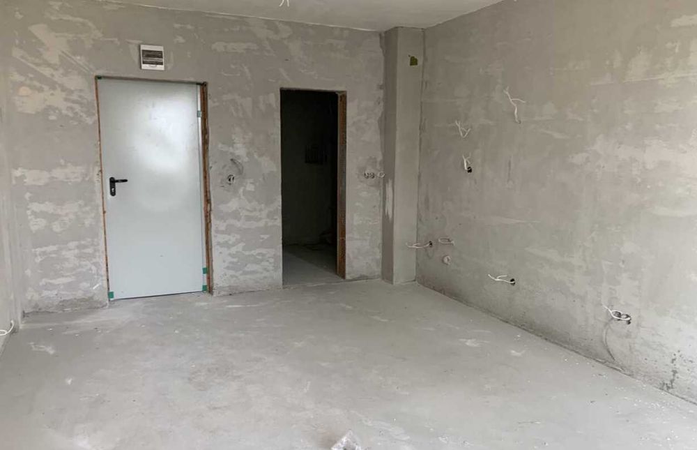 Продава се Едностаен апартамент в Бургас, Възраждане - 48 кв.м за 1396 €/кв.м - Снимка #1