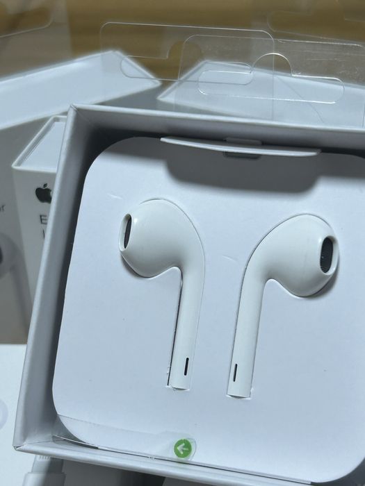EarPods Lightning Connector