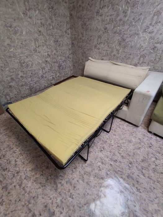 Диван продам 2 в 1