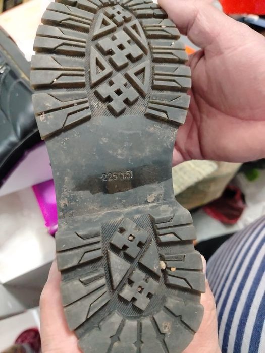 Срочна продам осенье полусапоги