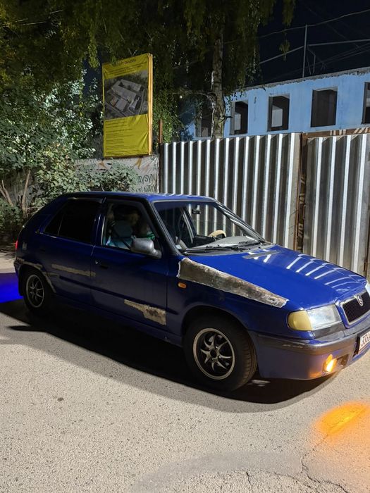 Продам срочно шкода филиция