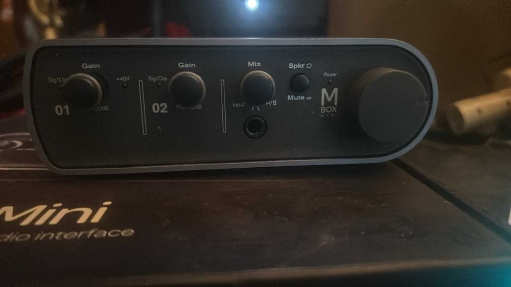 Аудио карта Avid Mbox 3 mini