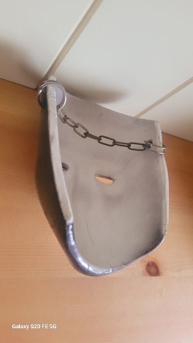 Порцеланова ръчно рисувана маска  за стена