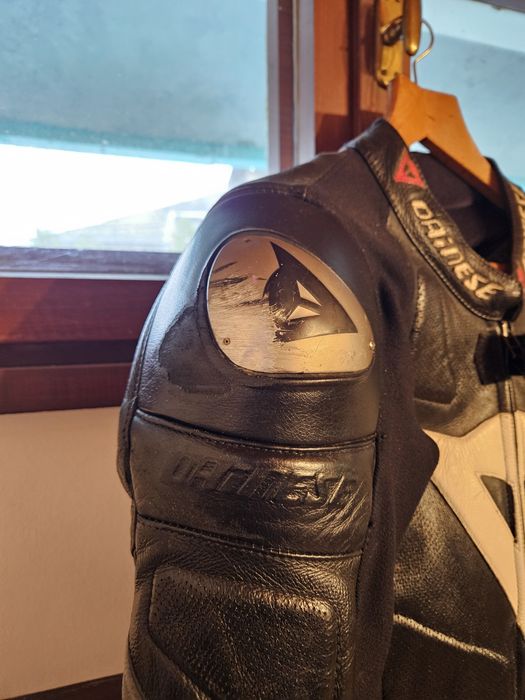 Dainese цял екип 52