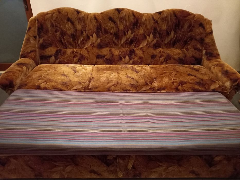 Vand canapea extensibila