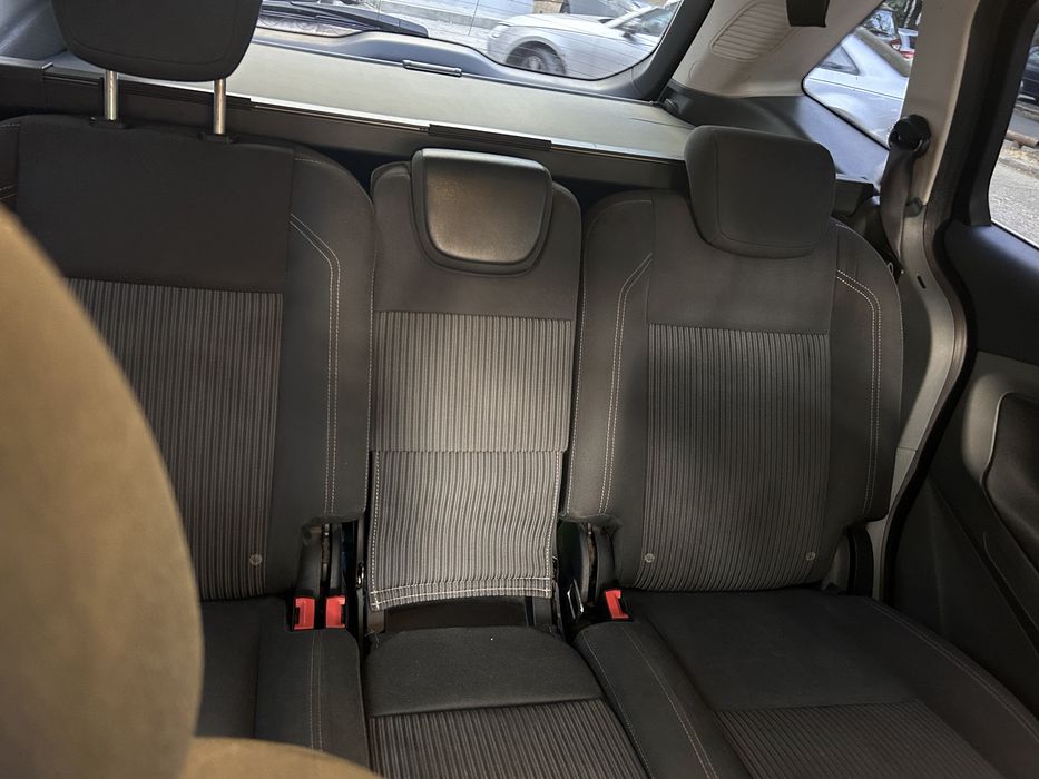 Ford grand c-max