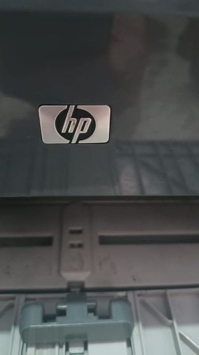 Принтер HP 1102 срочно сатылады
