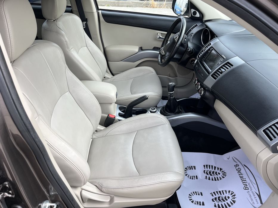 MITSUBISHI Outlander 2011 — imagine 5