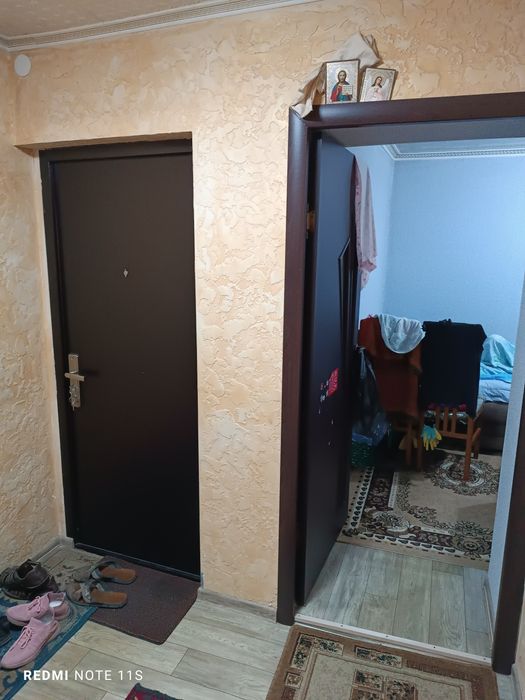 Продам срочно 2-х комнатную квартиру