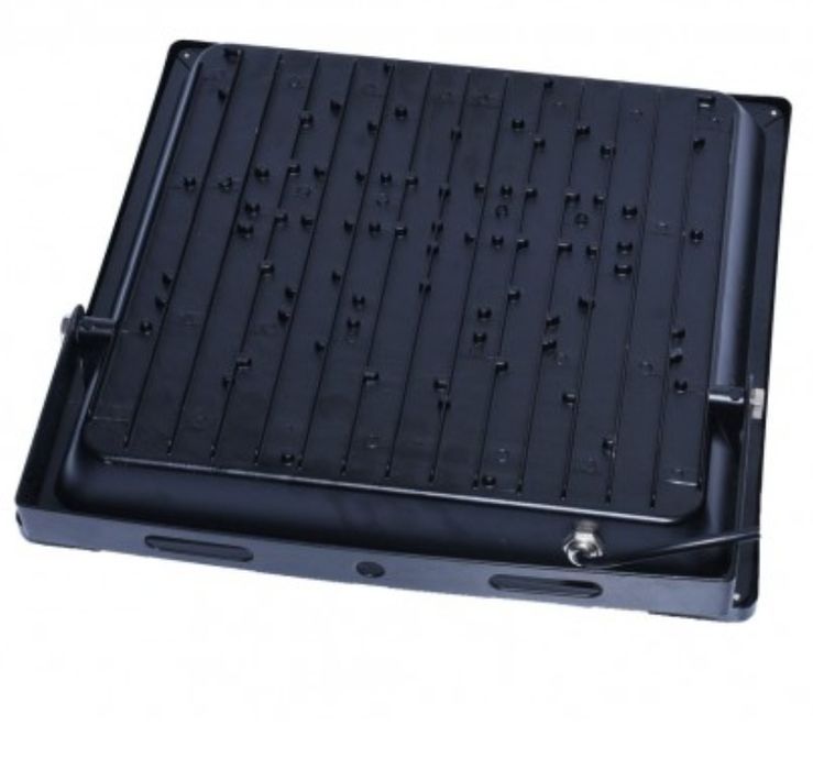 Proiector led 200w , 220 v