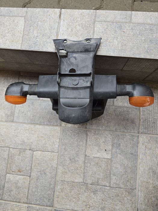 Aripă si semnalizări yamaha fz 6