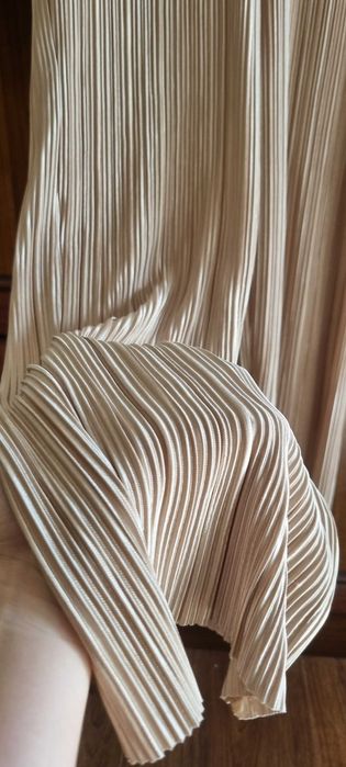 Pantaloni superbi de vara