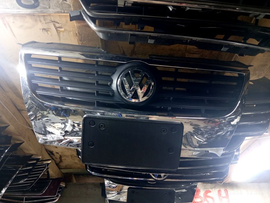 Решетка радиатора Volkswagen Passat B6