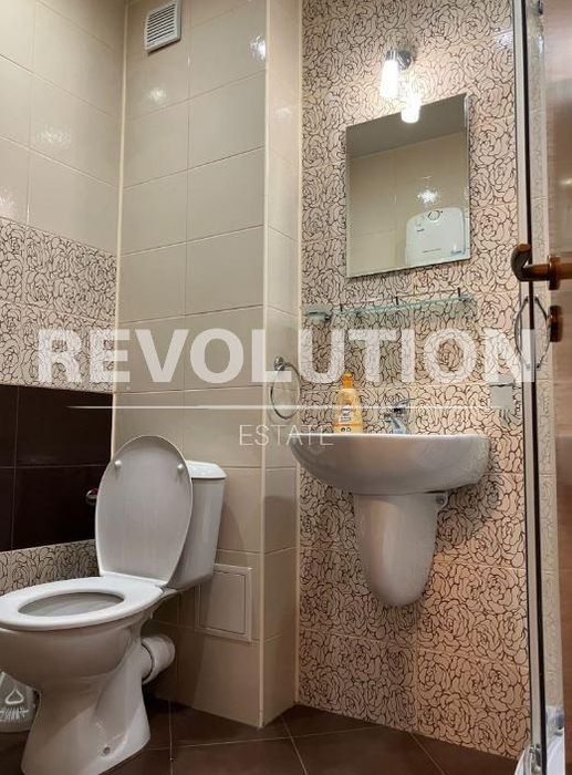 Дава се под наем Двустаен апартамент в Варна, Базар Левски - 55 кв.м за 500 € - Снимка #5