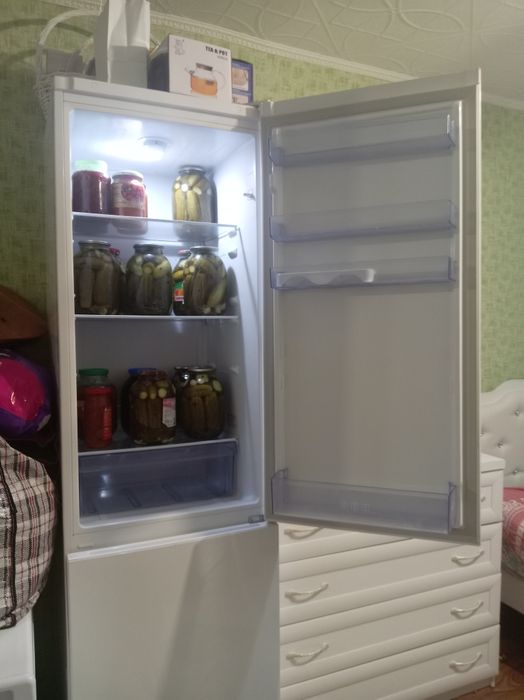 Продам холодильник