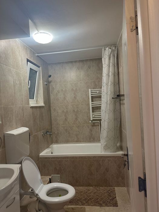 Apartament cu 2 camere,strada Sovata