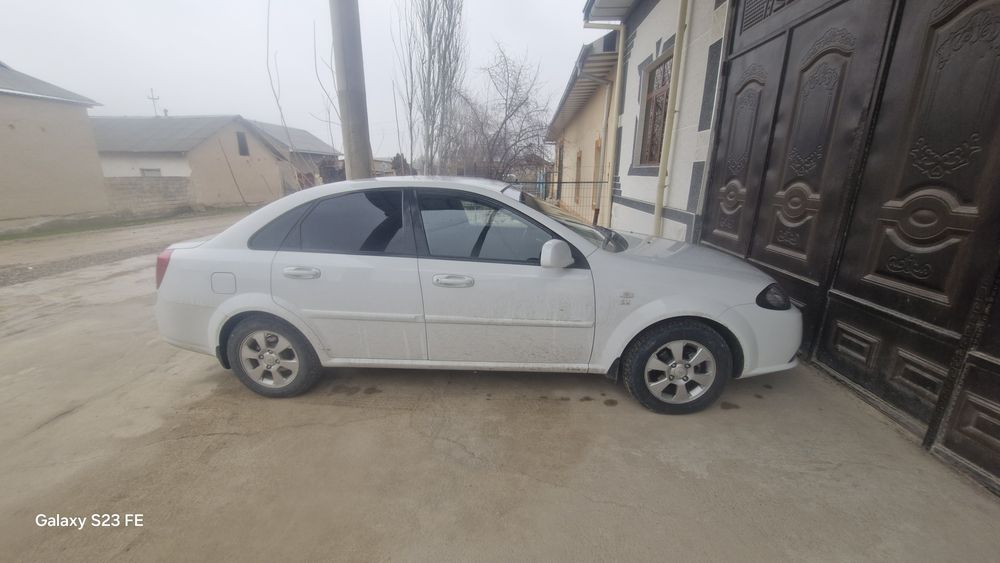 Gentra oq sostayani zur