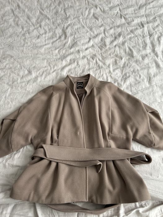 Куртки и пиджаки