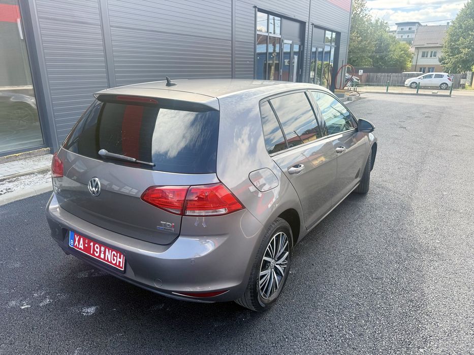 Volkswagen Golf 7   1.6 TDI  DSG