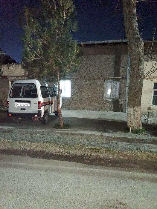 Срочно продается жилой дом с уютным двориком