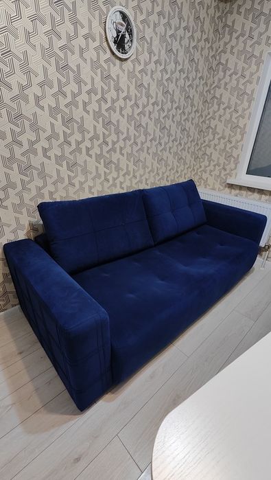 Отдам даром диван