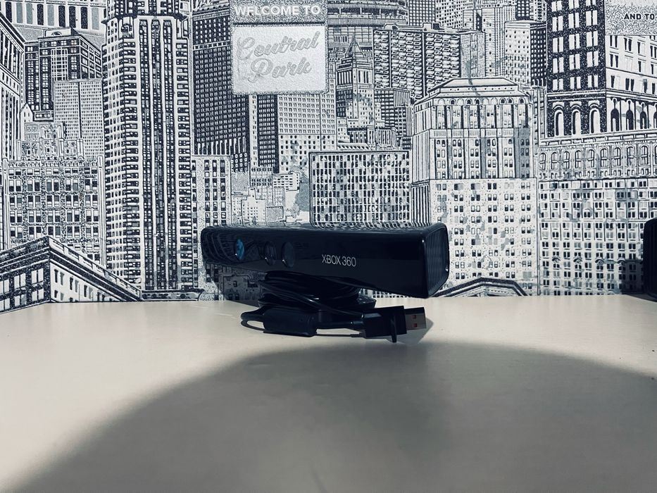 Продам Xbox 360 (прошитая) + Microsoft Kinect