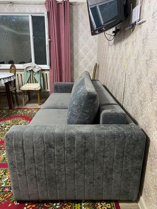 Продам диван в отличном состоянии