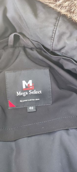 Продам б/у мужскую куртку, размер 48.